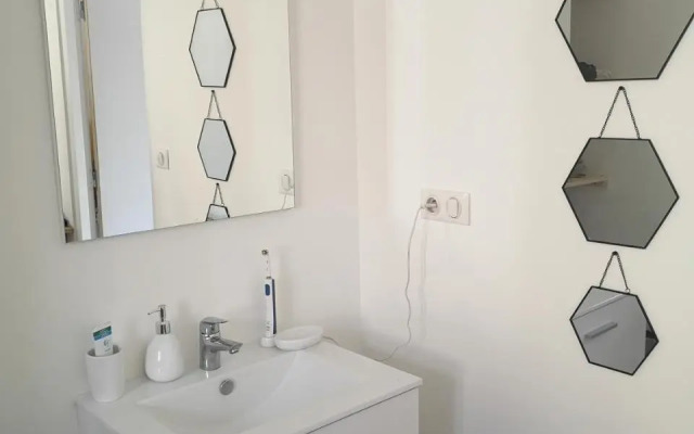 T3 Avec Salle de Bain Privative Par Chambre