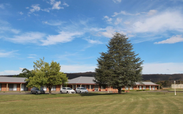 Bushmans Motor Inn