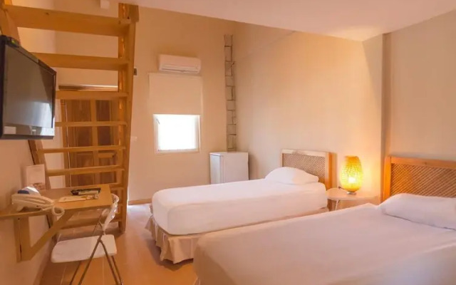 Ion Club Windsurf Beach