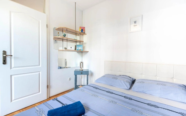 The Heart of Split - PRIVATE GARAGE