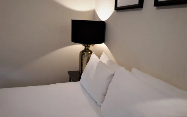 Rioshouse George-Inn