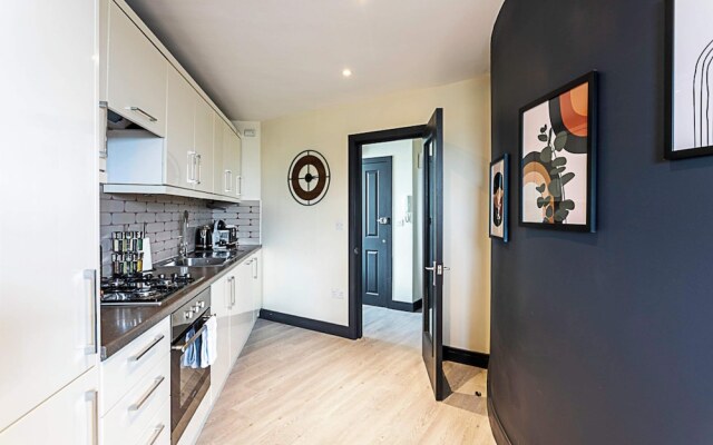 Crystal Palace Residence II