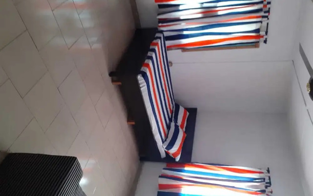 Impeccable 3-bed Apartment Located in Lagos