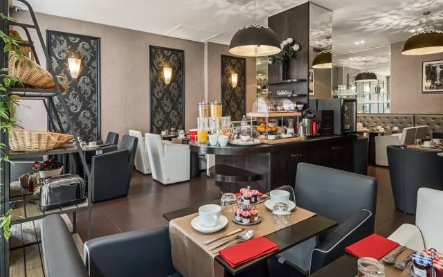 Hôtel Elysées Bassano