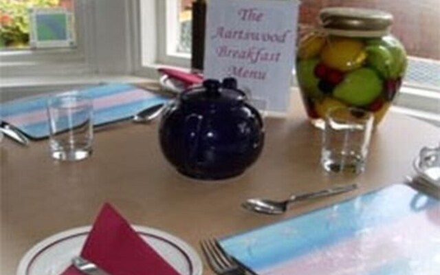 Aartswood Guest House