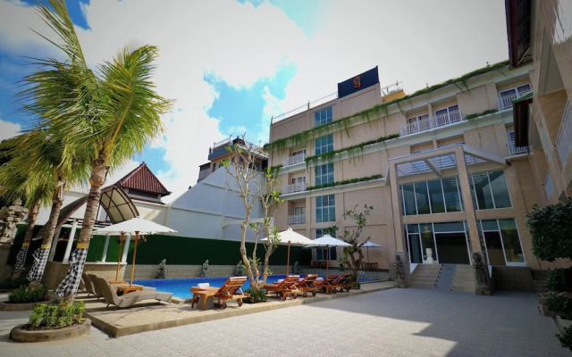 The Pandan Sari Hotel