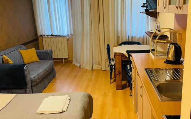 Studio Kris Villa Park