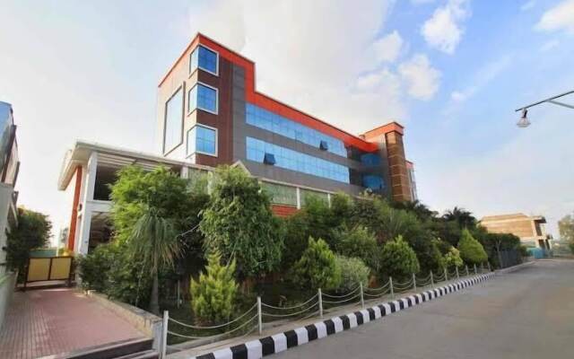 MAK Green Garden- Urban Stay