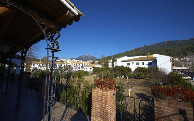 Hotel Rural Enrique Calvillo