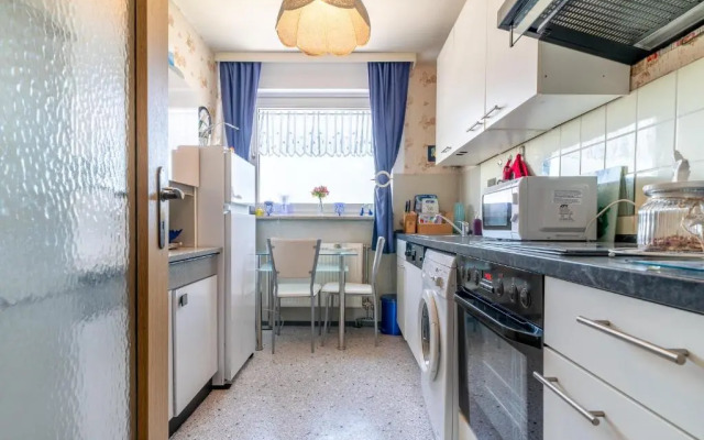 Id 5546 - Private Apartment