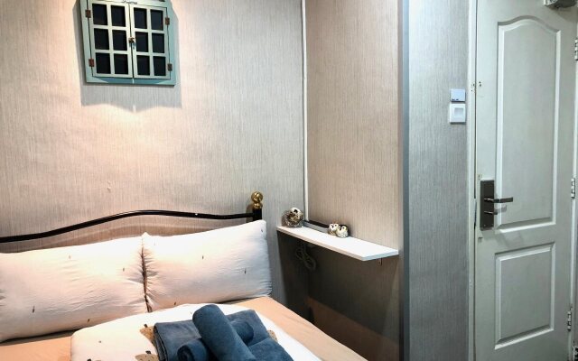 Owl Hostel