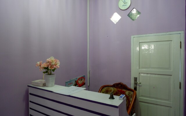 RedDoorz @ Hotel Aulia Majene