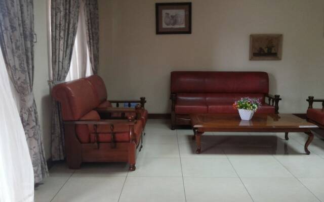 Lillian Towers Hotel