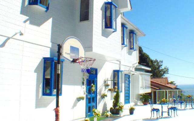 Mediterranean Sea Pension Knossos