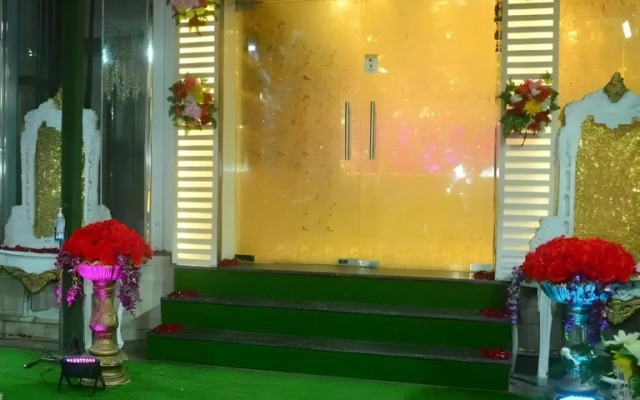 Five Seas Hotel And Banquet