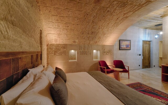 Concept Cave Suites