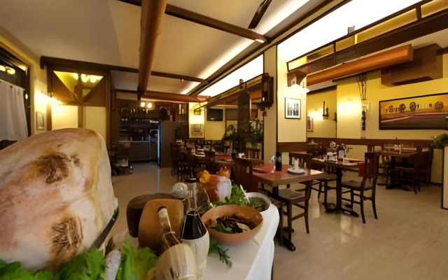 Hotel Ristorante Tre Leoni