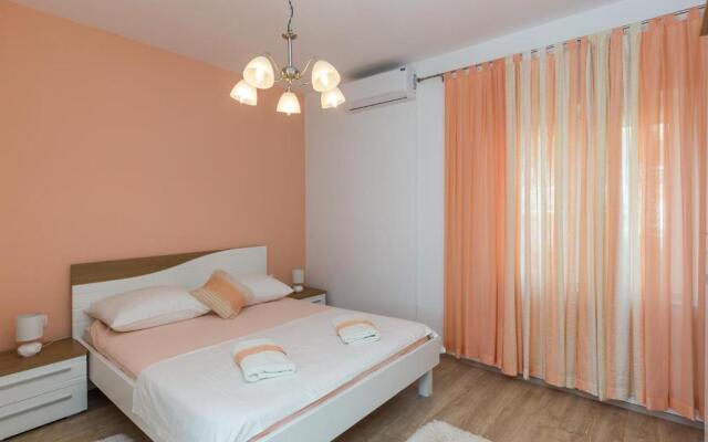 Apartment Ani