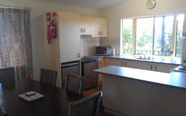Starline Alpacas Farmstay Resort