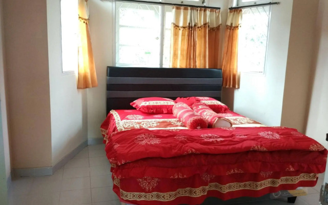 Villa Tamie Bumi Ciherang