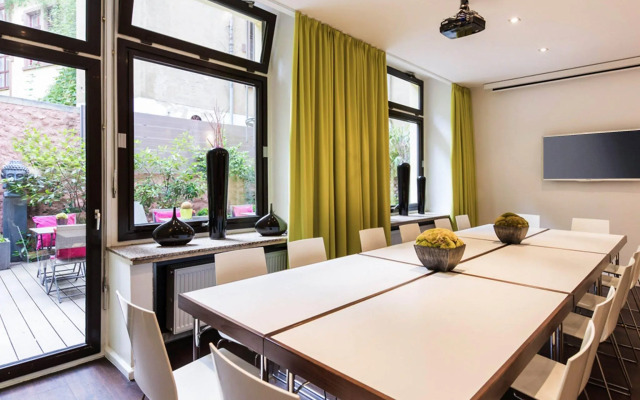 Отель Ibis Styles Frankfurt City