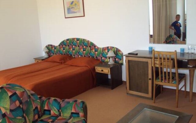 Guest Rooms Sea View