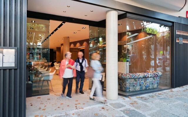 Vila Arenys Hotel