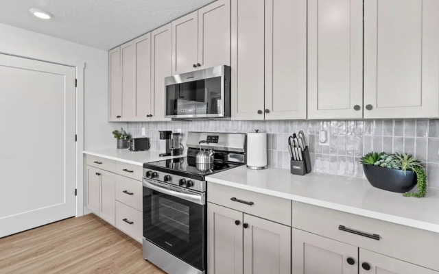 Easy Escape Stay for 8