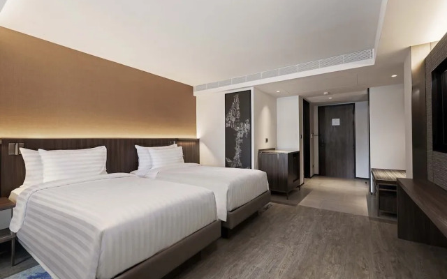 Gardina Asoke Hotel & Residence