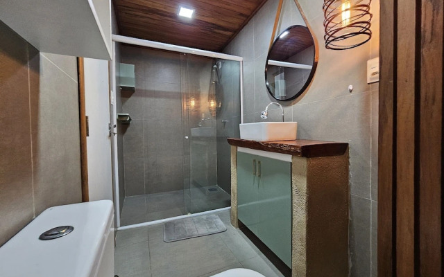 Quarto Com Vista Para O Mar Em Flat Compartilhado