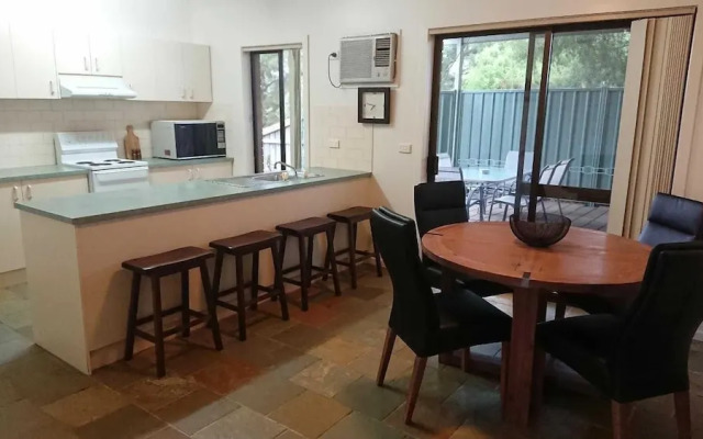 Shepparton Golf Club Motel