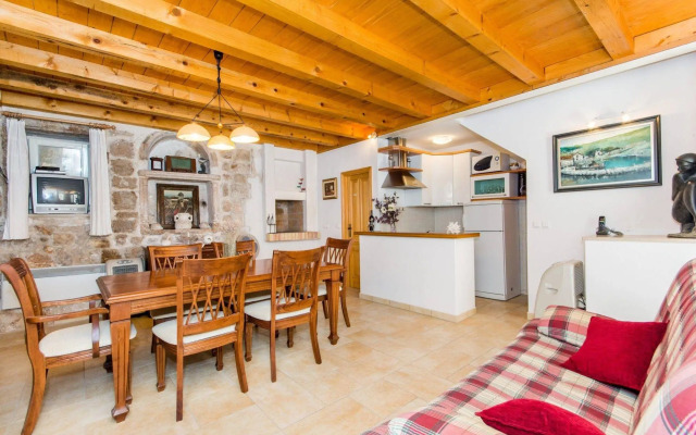 Apartments Foteza