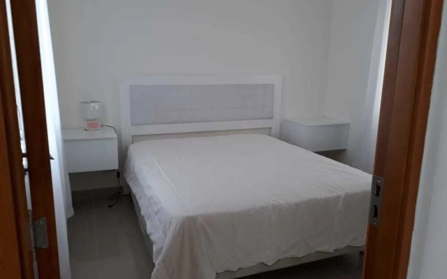 J&R Apartamento Serena Village