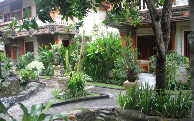 Seminyak Paradiso Hotel