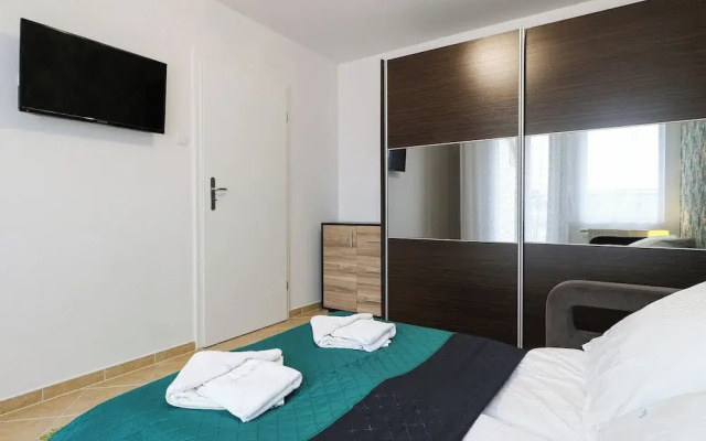 Promenada by Baltic Home