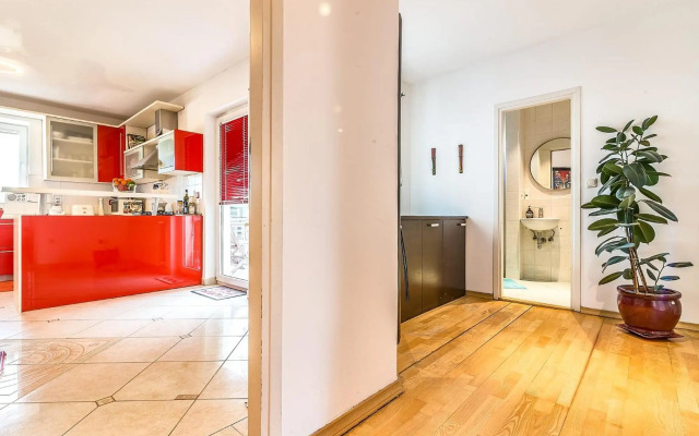 Modern City-Centre Penthouse with Spectacular Views / 135sqm