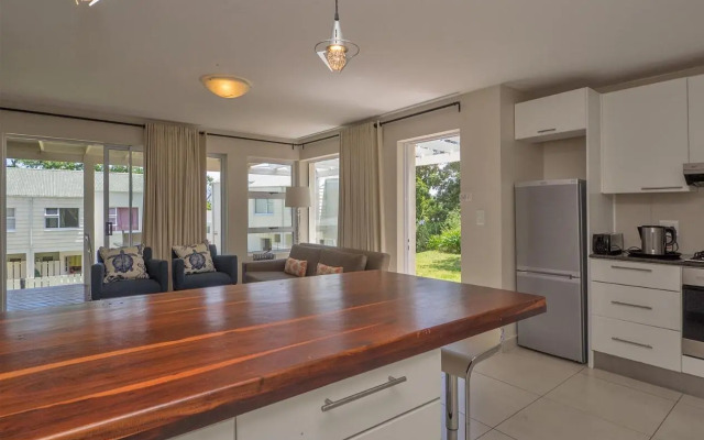 Oaklands On The Knoll