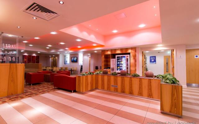 Holiday Inn Express London-Watford Junction, an IHG Hotel