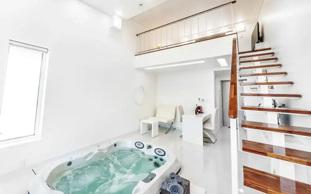 Geojedo Bay Hill Pool Villa