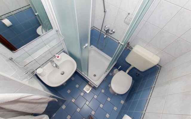 Apartment Prgo - spacious with view & parking: A1  2.kat Makarska, Riviera Makarska