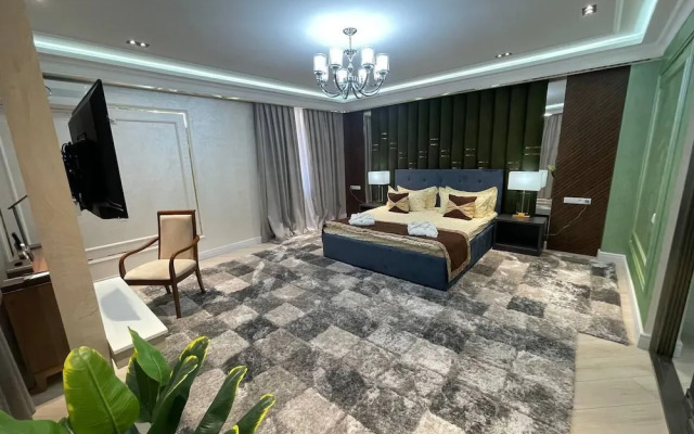 Zarafshan Grand Hotel FIEZ