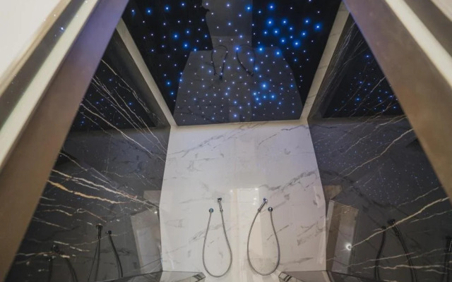 . Panoramic Colibita