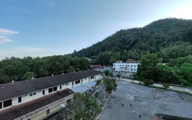 Lumut Villa Inn Homestay