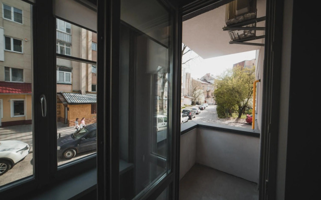 Apart-hotel Kostjukowski Apartments Nizhynska 17