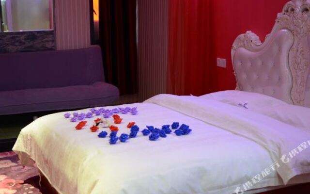 Wuhan Guoran Fashion Hotel