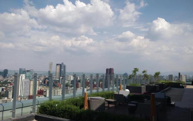 Beautiful 1BR Apartment w/ Stunning Views in Polanco