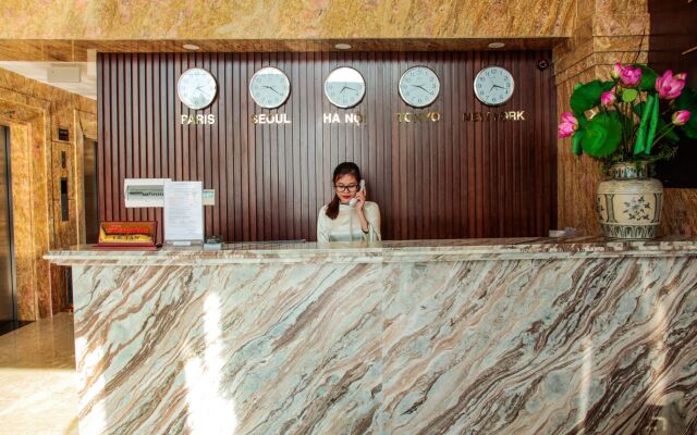 De Lamour Hotel