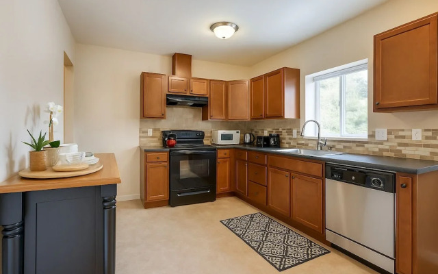 The Grand North Seattle Family Home