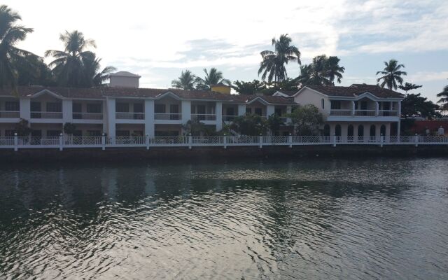Hotel Riverside