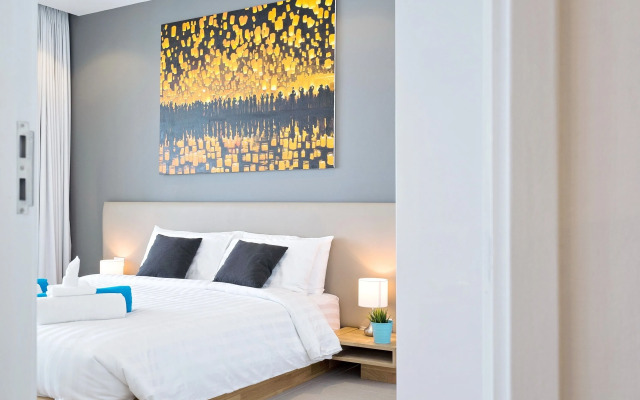 Luxury Apartment Unique Residences